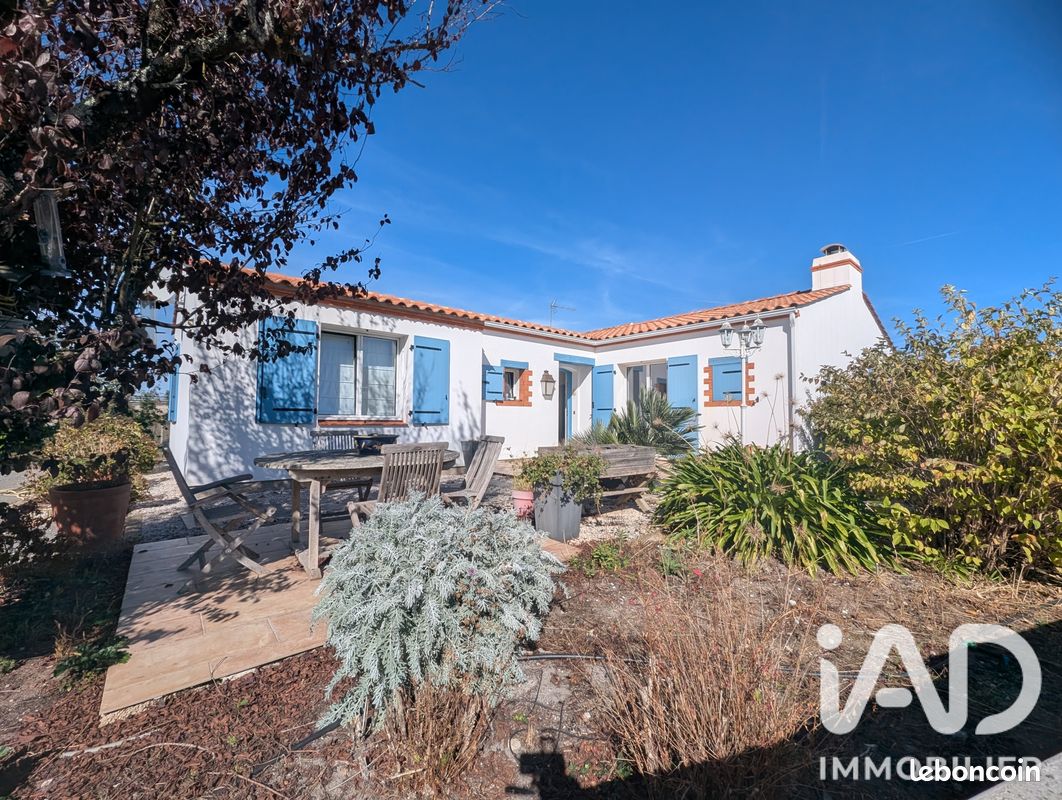 Maison 5 pièces 114 m² · à Soullans · 114 m² · 359 000 €