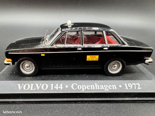 Modèle Réduit Volvo 144 Taxi 1972 Copenhague - IXO Altaya échelle 1/43 - Noir - Occasion Collection