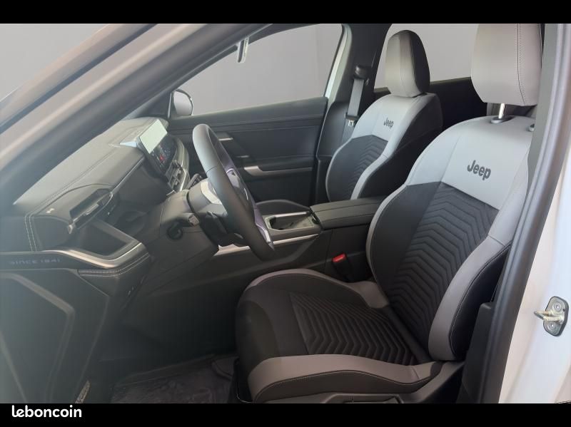 Jeep Compass Electrique 213ch 74kWh First Edition (image 8)