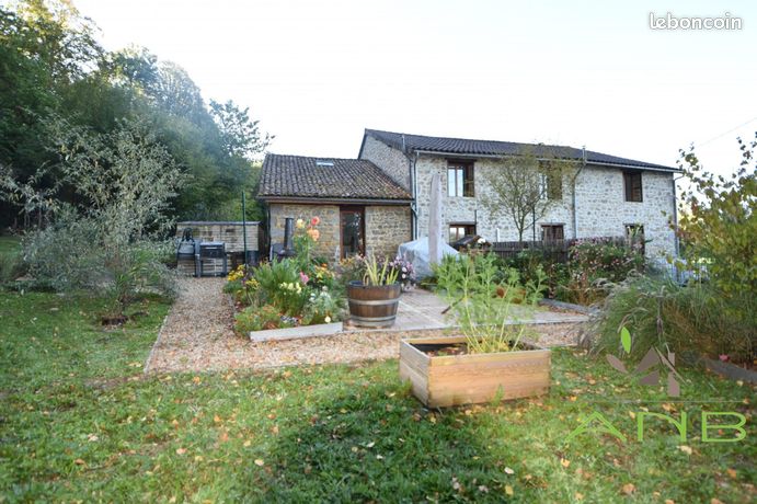 Maison 13 pièces 240 m²