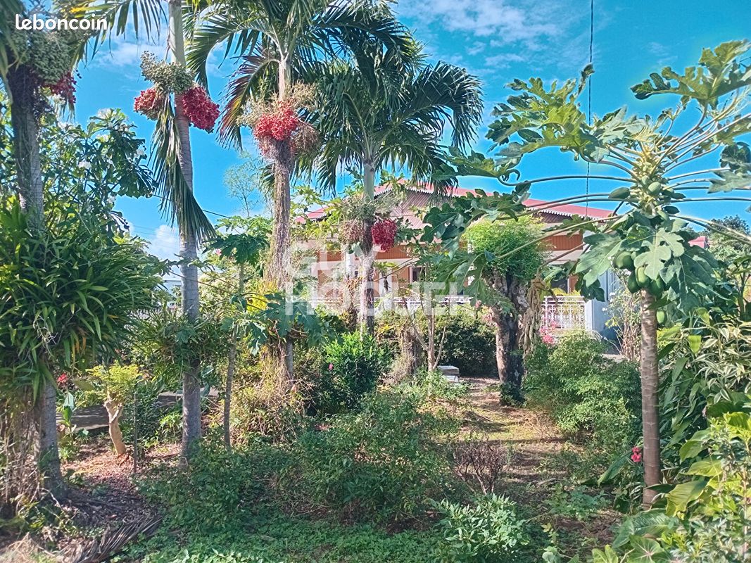 Maison 7 pièces 161 m² · à Saint-Benoît · 161 m² · 265 000 €