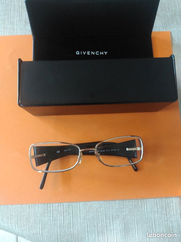 Monture de Lunette de Vue GIVENCHY Accessoires Bagagerie