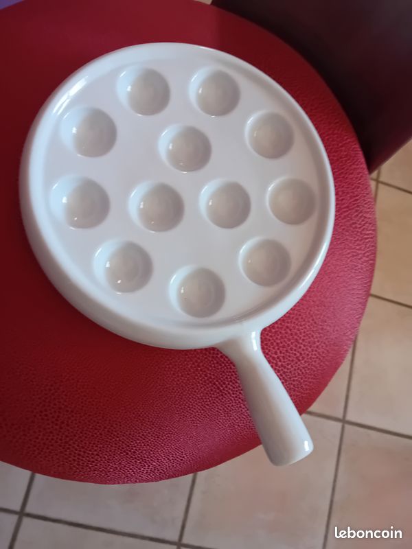 Poêlon à escargots porcelaine12 trous (image 1)
