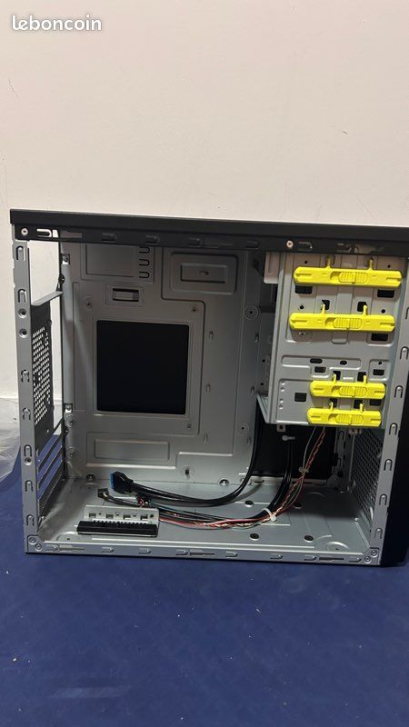 Boite pc Mini ATX (image 2)
