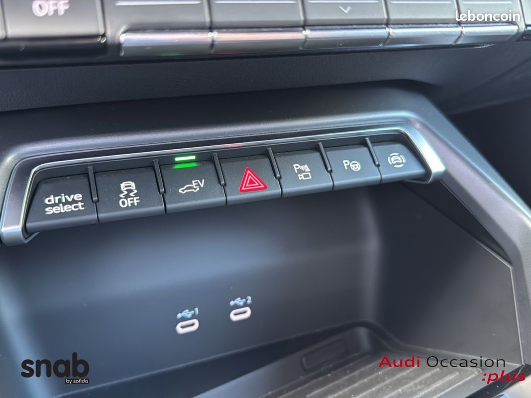 AUDI A3 Sportback 40 TFSI e Hybride rechargeable 204 S tronic 6 Business Executive (image 14)