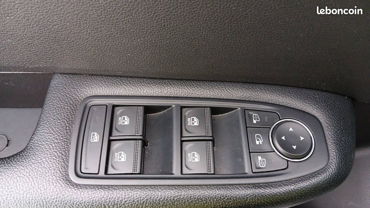 Renault arkana mild hybrid 140 edc fap 22 (image 17)