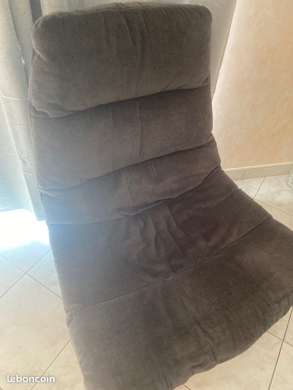 Fauteuil avec repose pied (image 3)
