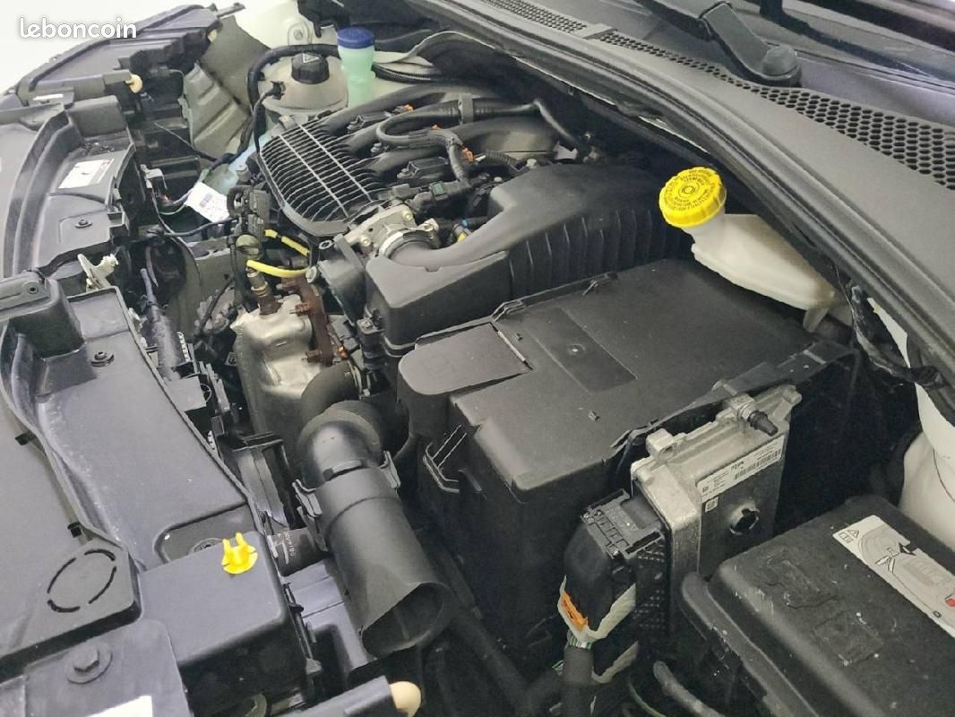 Citroën C3 PureTech 83 S&S BVM5 - C-Series (image 15)