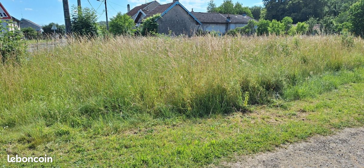 Terrain à construire · à Lure · 55 000 €