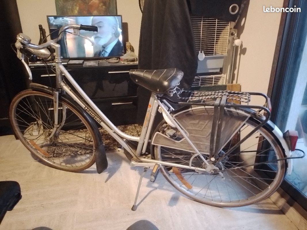 Aufkleber Peugeot 1882 - 1982 Ersatzteile für klassische Peugeot