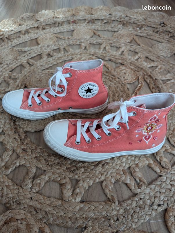 Converse chuck Taylor corail brodées Chaussures