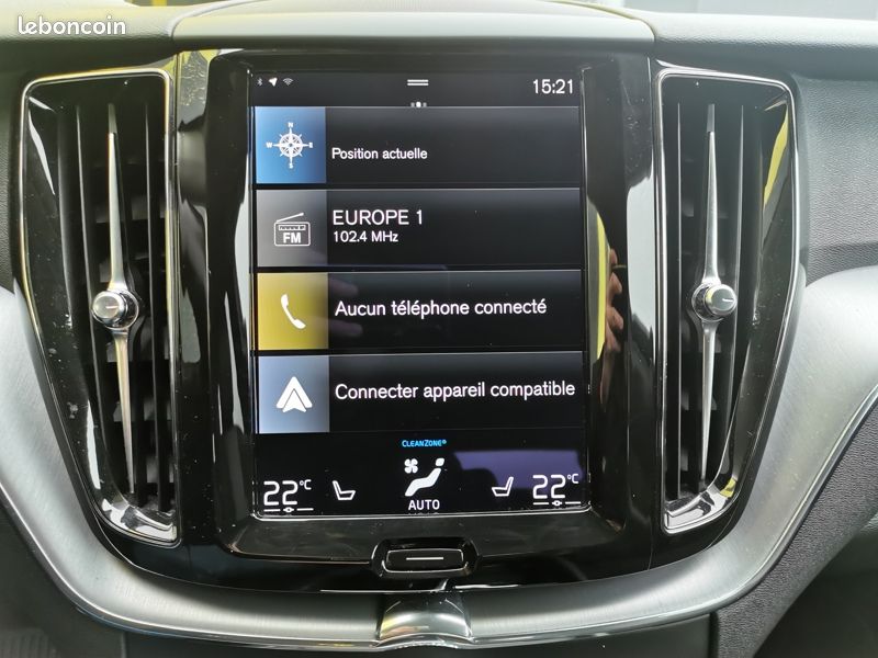 Volvo XC60 Momentum Business B4 2WD 2.0 197 ch BVA8 Siège éle (image 24)