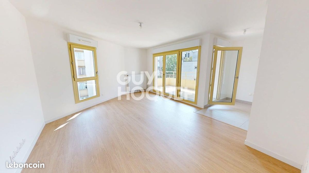 Appartement 4 pièces 81 m² · à Aubervilliers · 81 m² · 395 000 €
