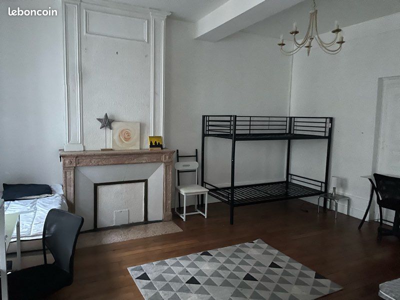 Appartement a louer chalon-sur-saone - 3 pièce(s) - 90 m2 - Surfyn