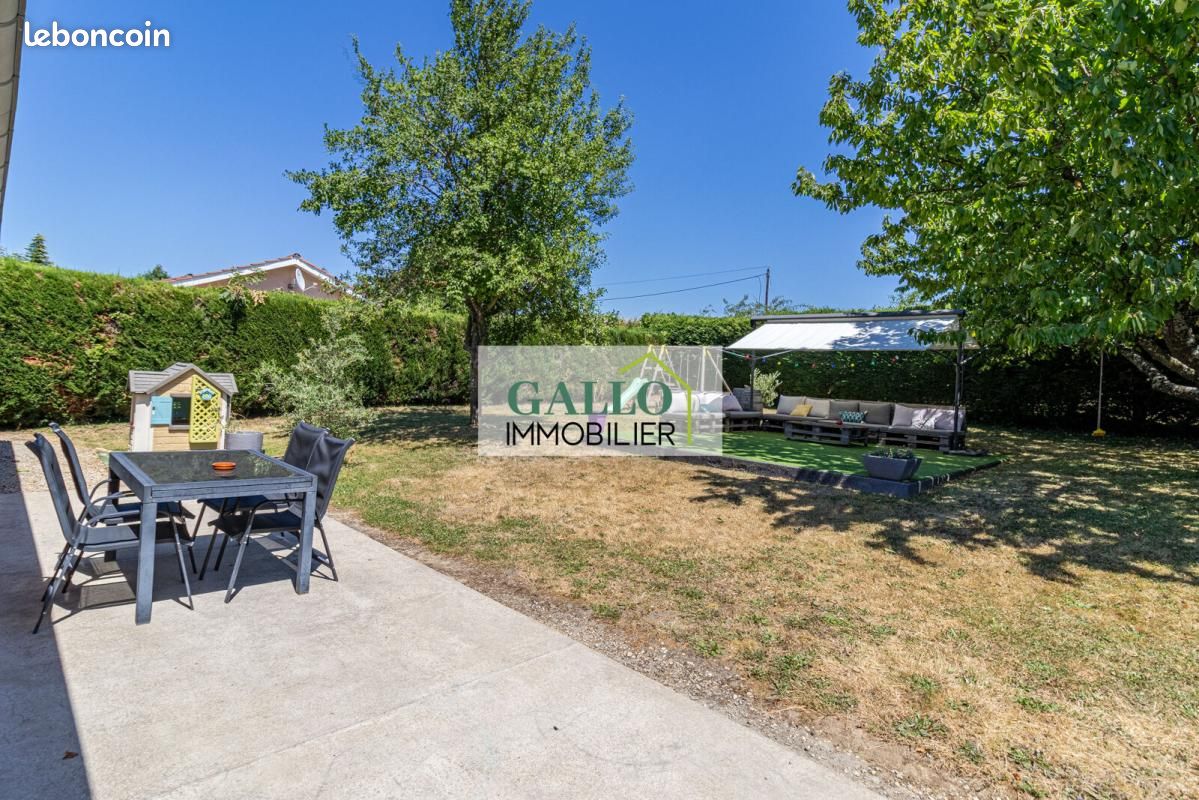 Maison 4 pièces 90 m² · à Villeneuve-de-Marc · 90 m² · 283 000 €