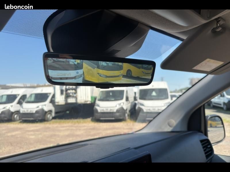 Fiat Scudo Fg M 2.2 Diesel 180ch Cabine Approfondie Fixe S-Design automatique (image 19)