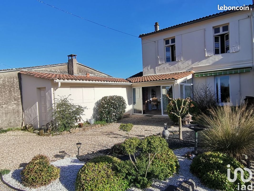 Maison 4 pièces 100 m² - Barsac 33720 (image principale 0)