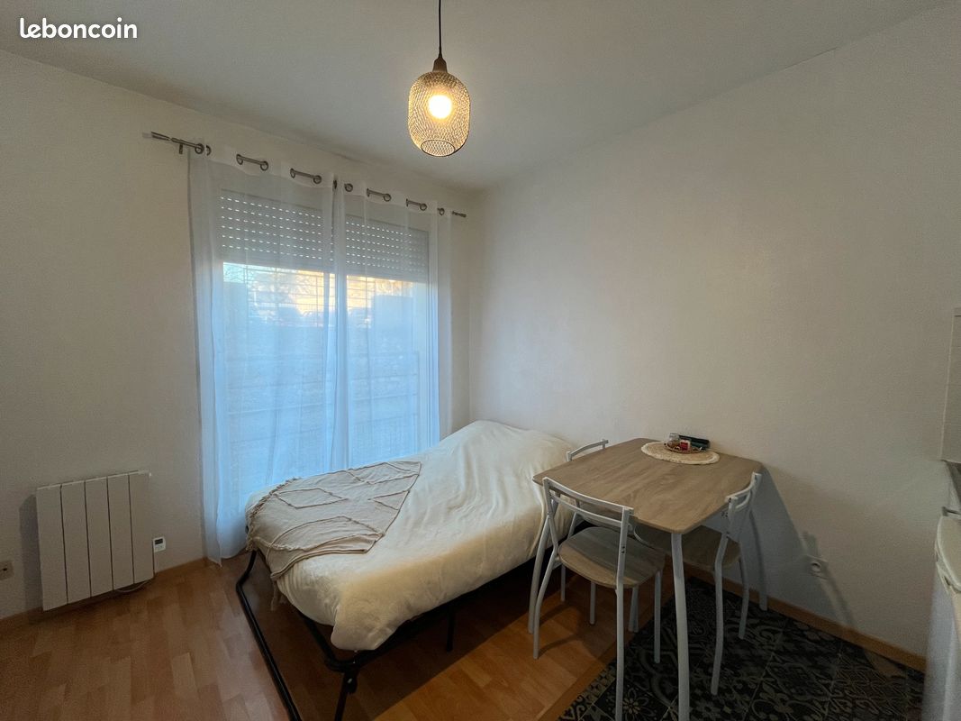 Appartement 1 pièce 17 m² · à Cholet · 17 m² · 395 €