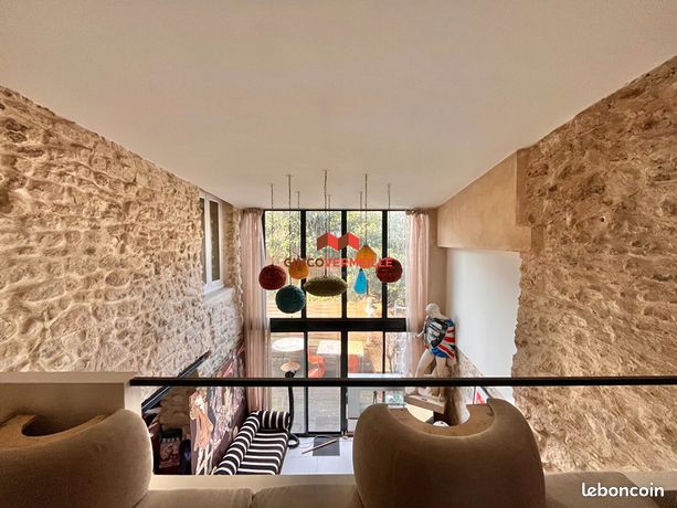 Maison 6 pièces 140 m²