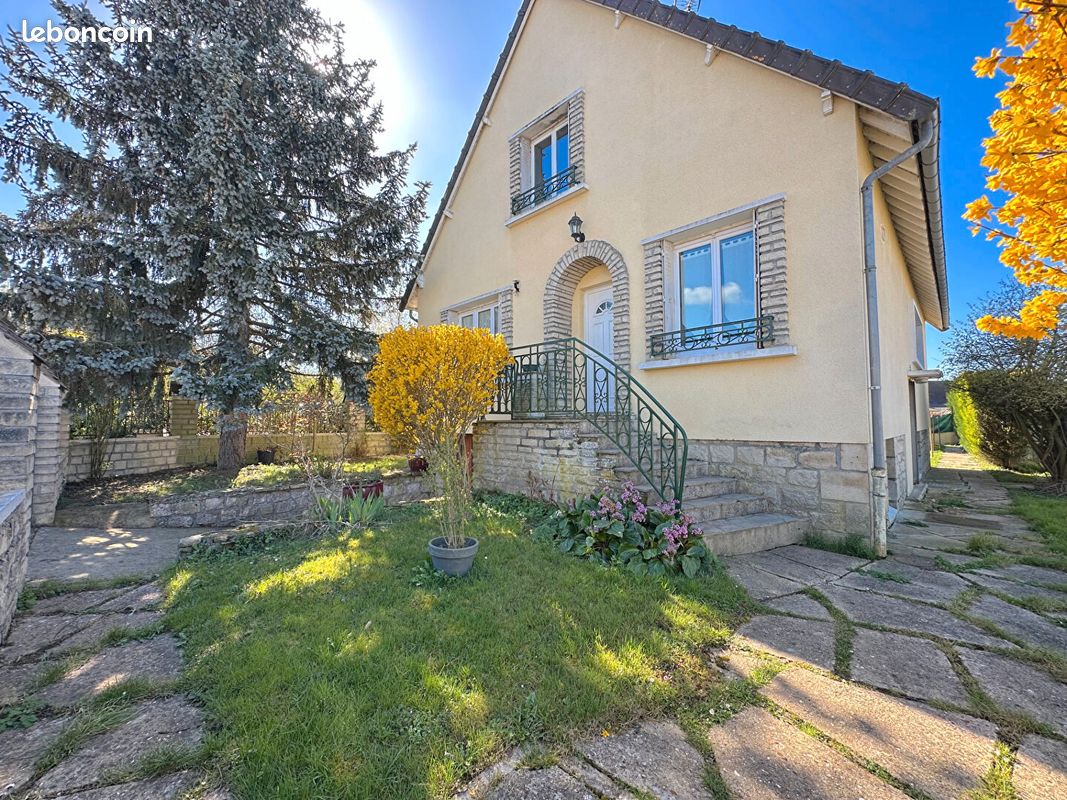 Maison 6 pièces 142 m² · à Plailly · 142 m² · 425 000 €