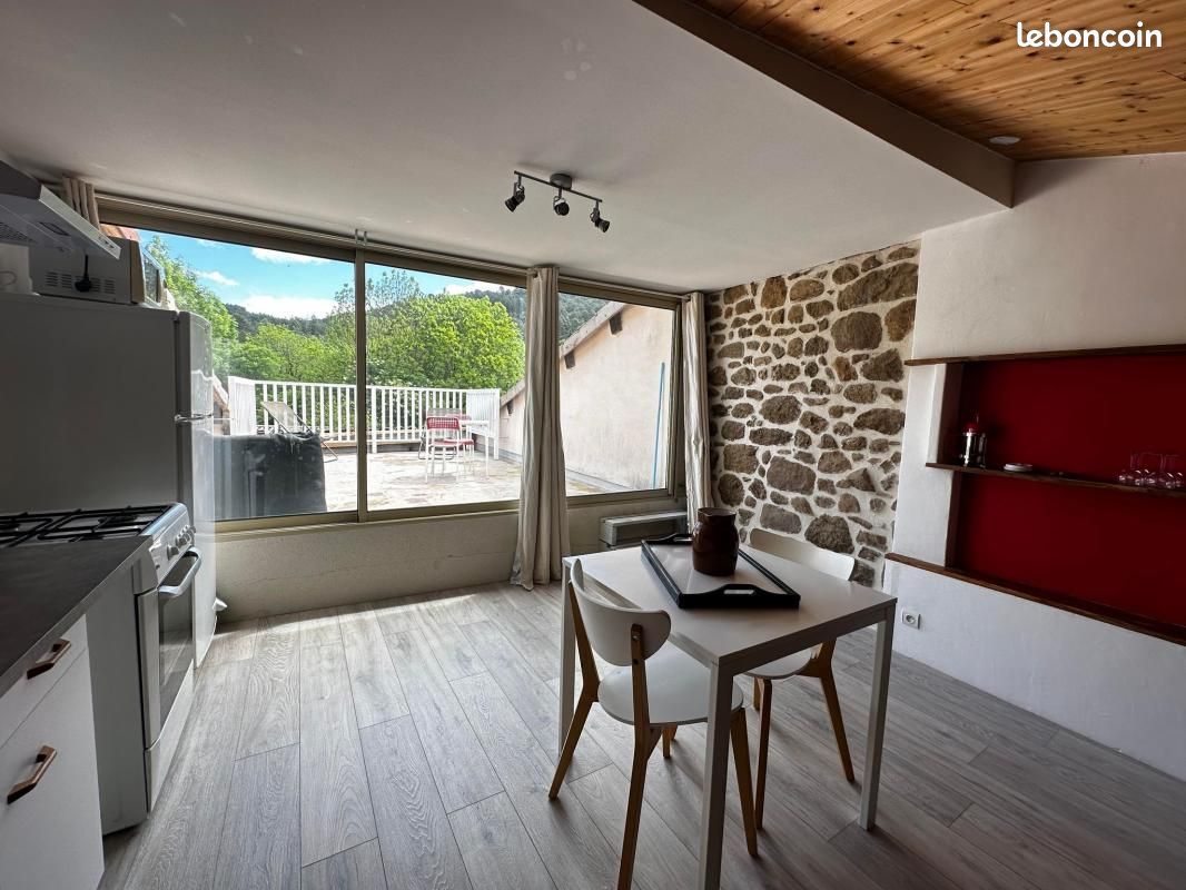 Appartement 2 pièces 45 m² · à Chassiers · 45 m² · 557 €/mois