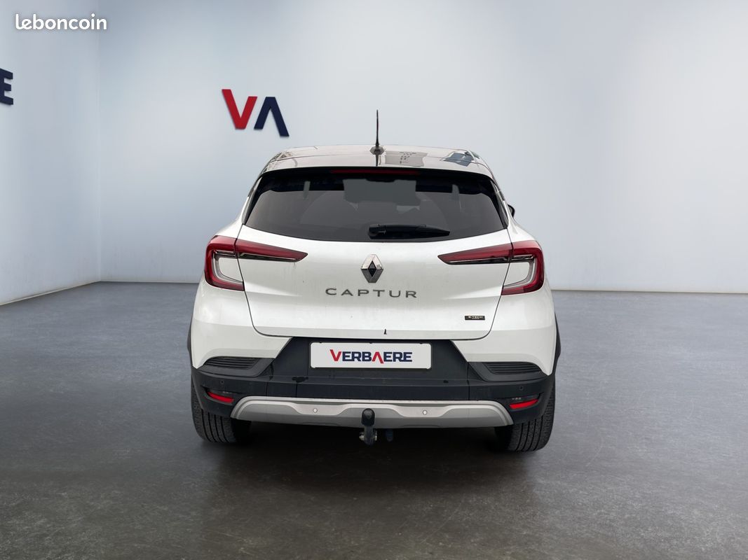 RENAULT Captur E-Tech hybride 145 Evolution (image 4)
