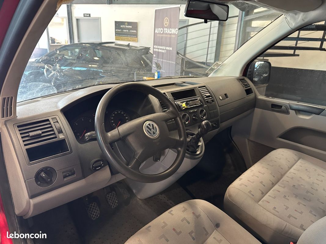 VOLKSWAGEN TRANSPORTER CHASSIS DBLE CAB DC 2.5 TDI 130 LONG 9 places - attelage - rien a prevoir (image 12)