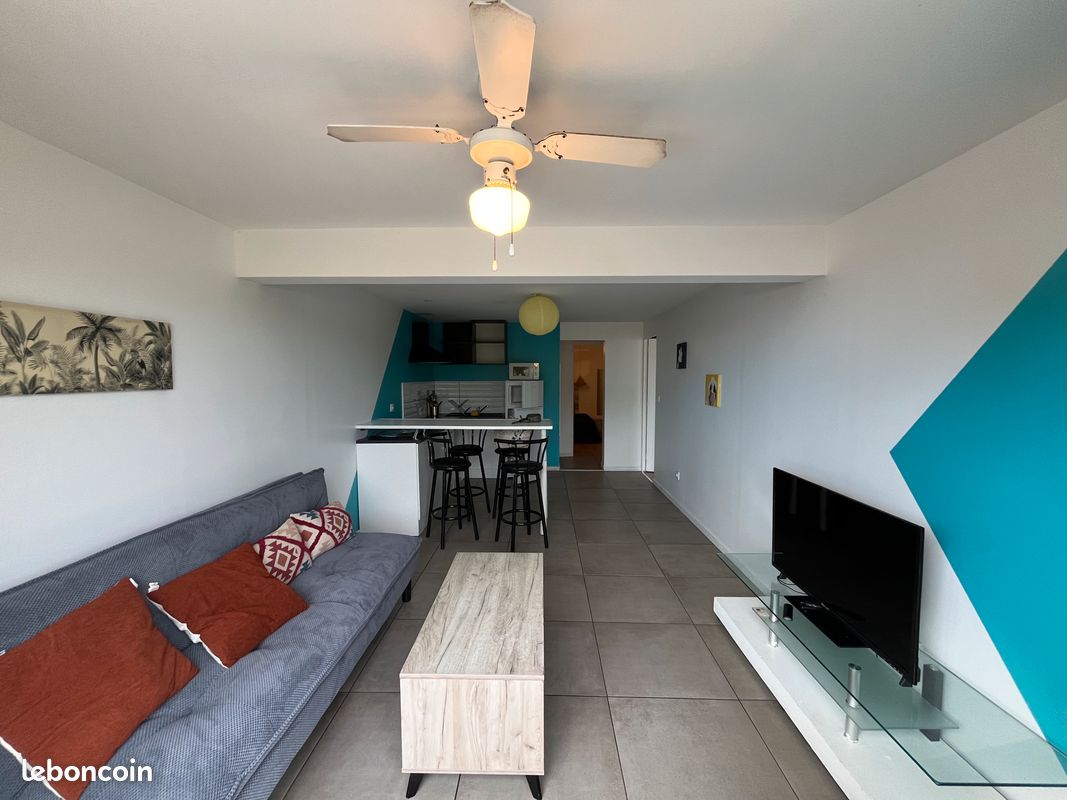 Appartement 3 pièces 60 m² · à Saint-Pierre · 60 m² · 890 €
