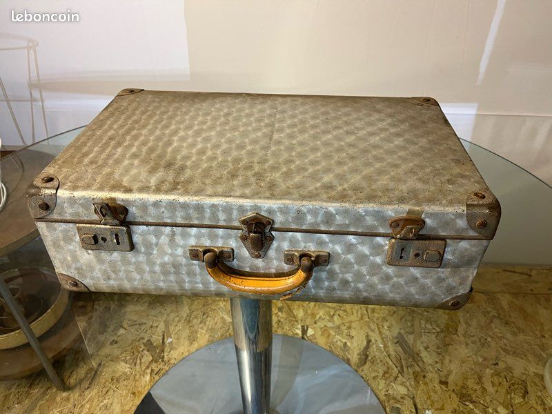 Valise ancienne aluminium martelé vintage (image 1)