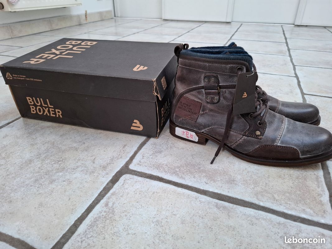 Chaussures cuir neuves en 42 (image 2)