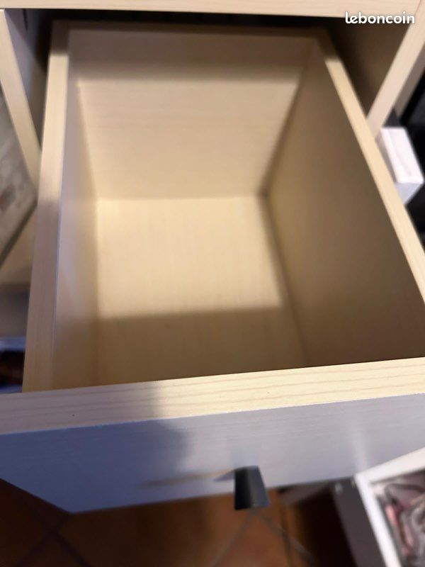 Bibliothèque scandinave (lire annonce complète) (image 2)