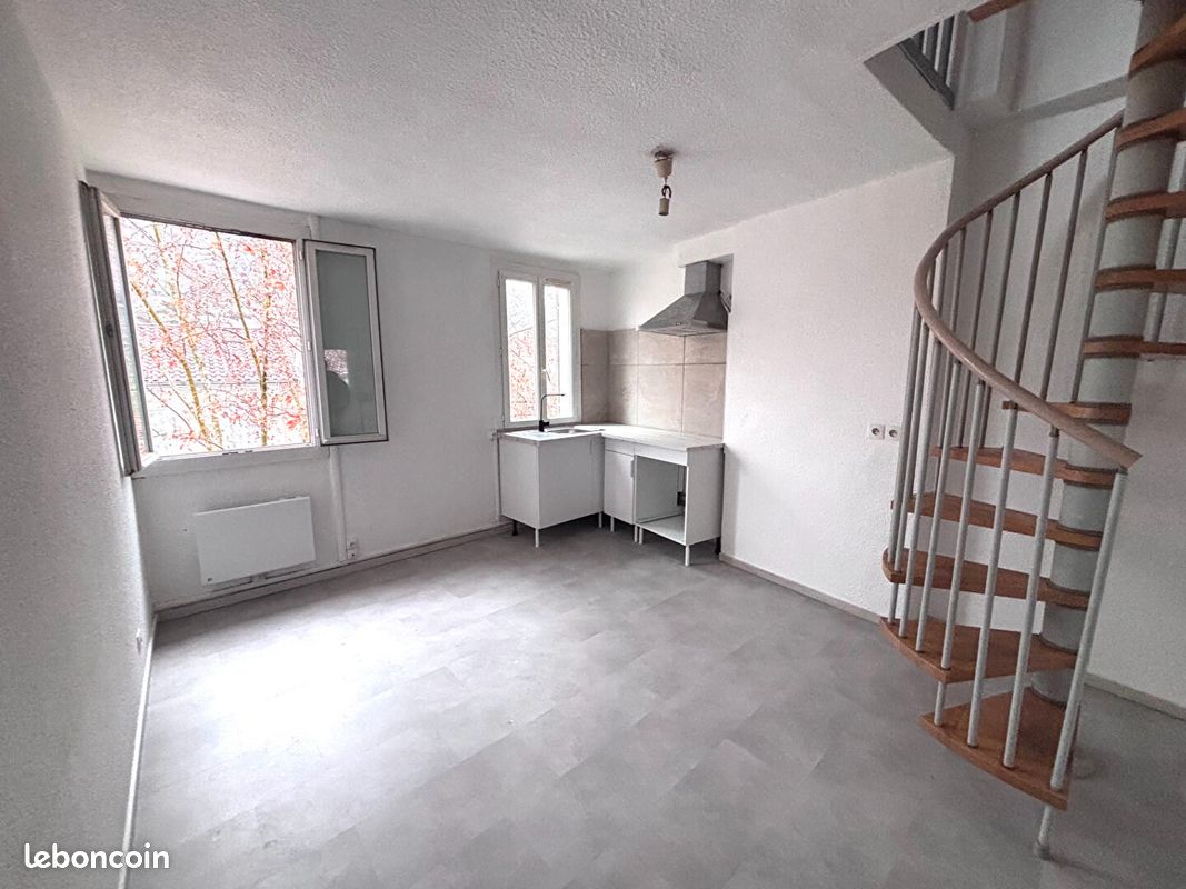 Appartement 1 pièce 40 m² · à Toulon · 40 m² · 495 €