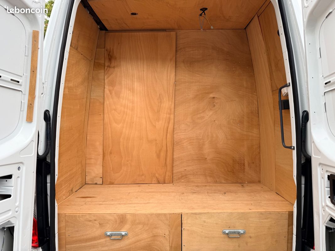 MERCEDES-BENZ SPRINTER VU FOURGON III PHASE 1 3.0 V6 519 190 Ch 4X2 37S 3,5T - 2 EME MAIN - ROUES JUMELEES - ORIGINE FRANCE (image 16)