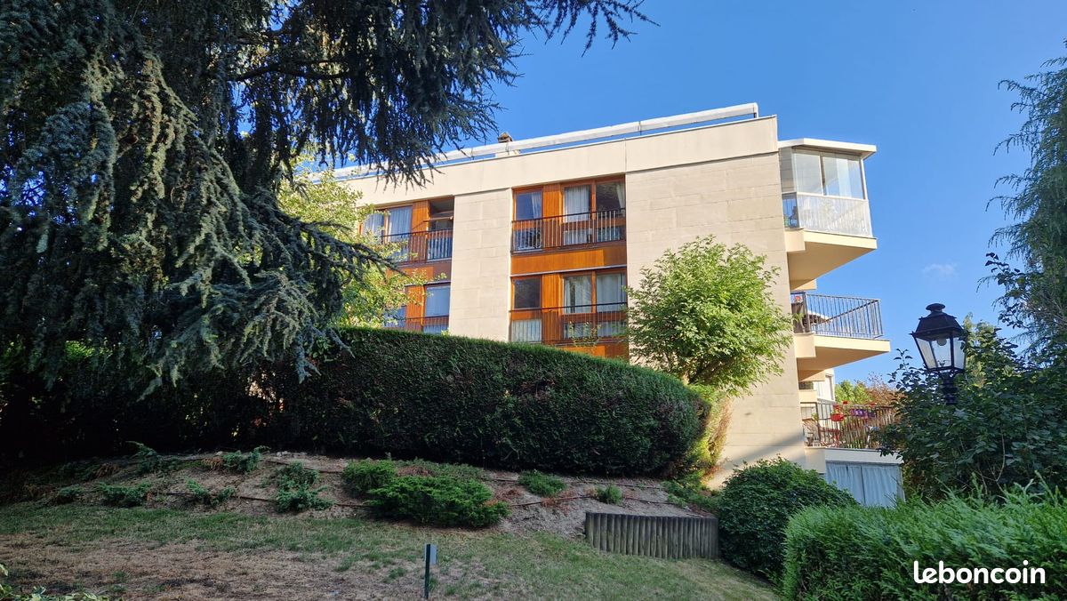 Appartement 3 pièces 54 m² · à Le Chesnay-Rocquencourt · 54 m² · 260 000 €