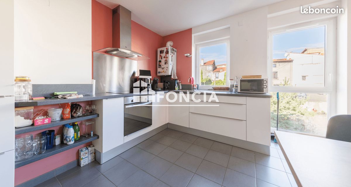 Appartement 3 pièces 65 m² · à Cournon-d'Auvergne · 65 m² · 180 000 €