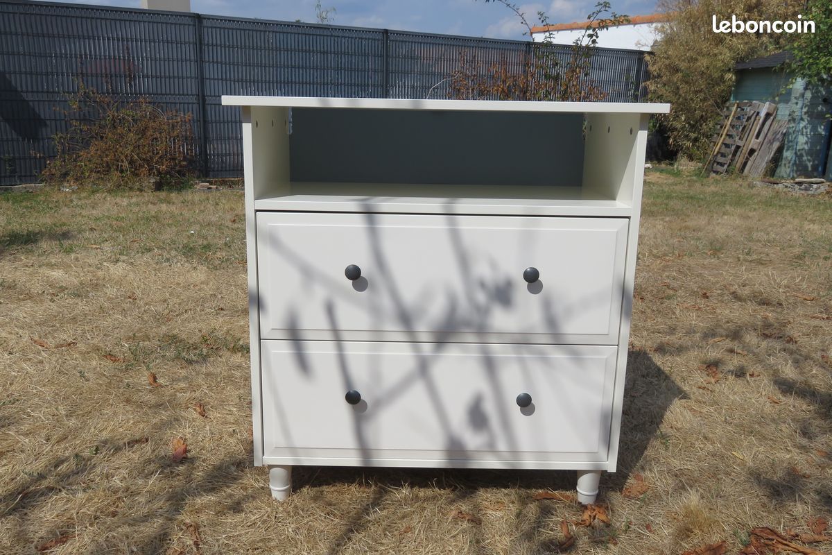 Commode et table à langer (image 1)