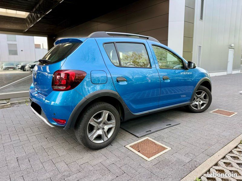 Dacia Sandero STEPWAY TCE 90ch Automatique*1ere Main*FaibleKilo*Garantie (image 2)