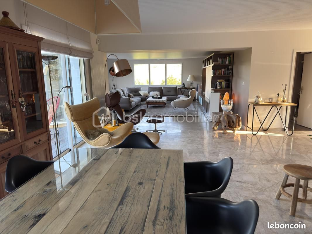 Villa 5 pièces 320 m² (image 2)