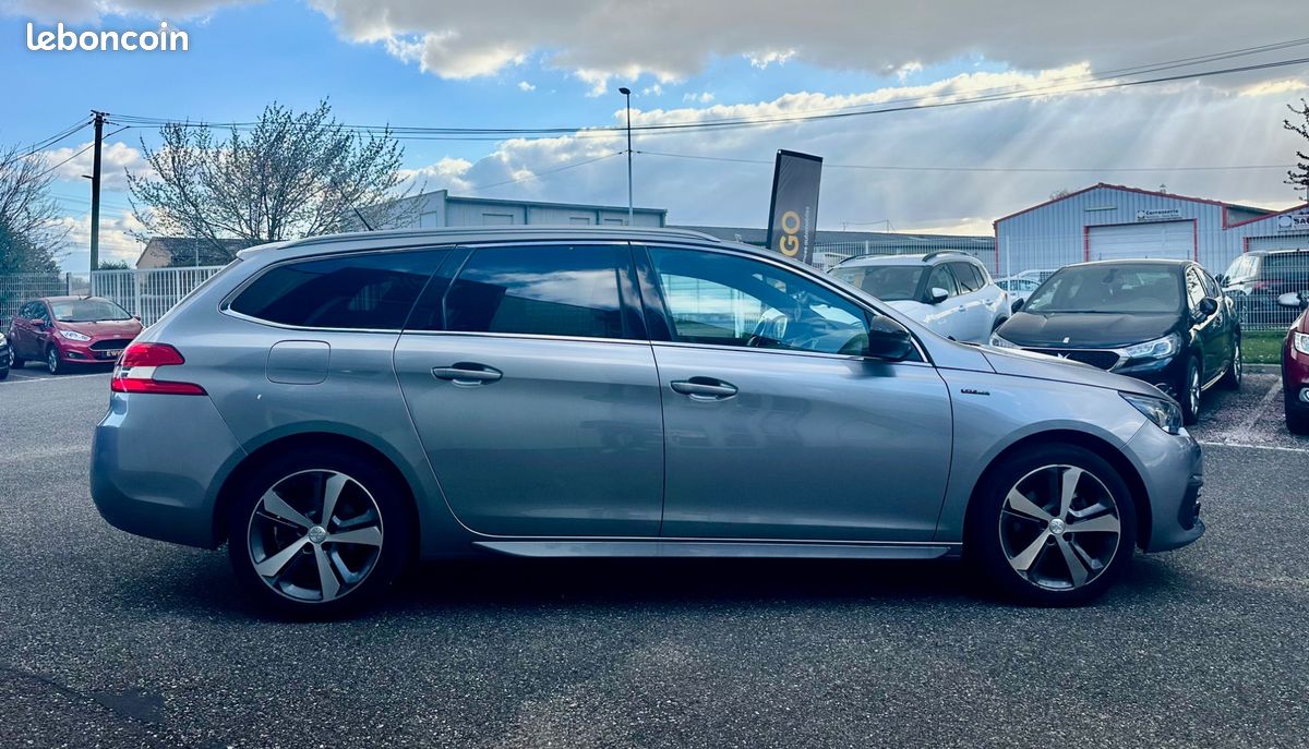 PEUGEOT 308 SW SW 1.2 PURETECH 130CH GT-LINe (image 4)