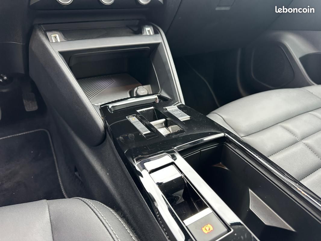 Citroën c4 x Hybride 136 e-DCS6 Max (image 14)