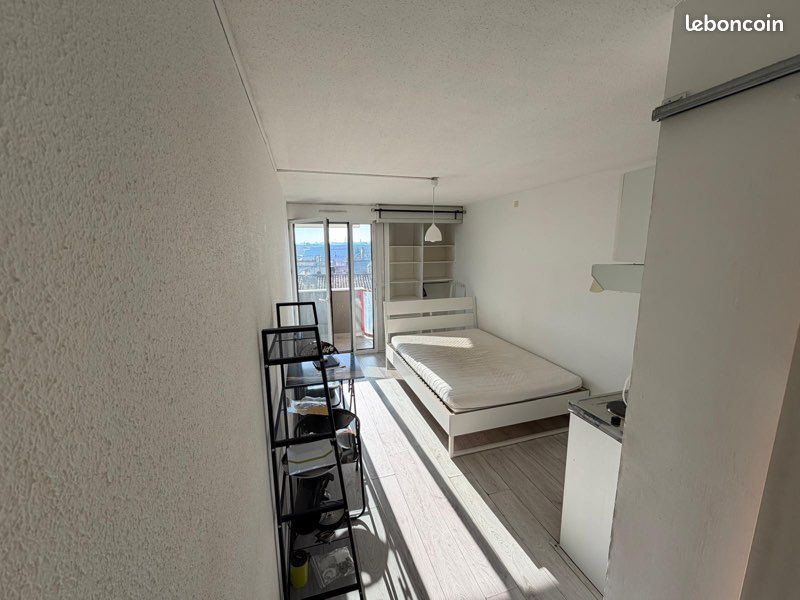 Appartement 1 pièce 18 m² · à Bordeaux · 18 m² · 85 000 €