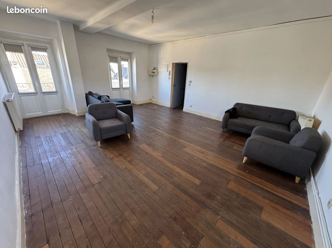 Appartement 3 pièces 65 m² · à Nay · 65 m² · 99 000 €