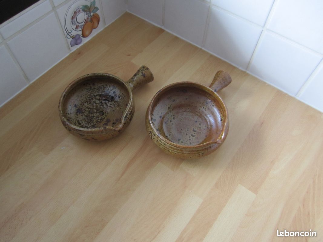 Lot de 2 Saucières en grès moucheté signé JPG (image 1)