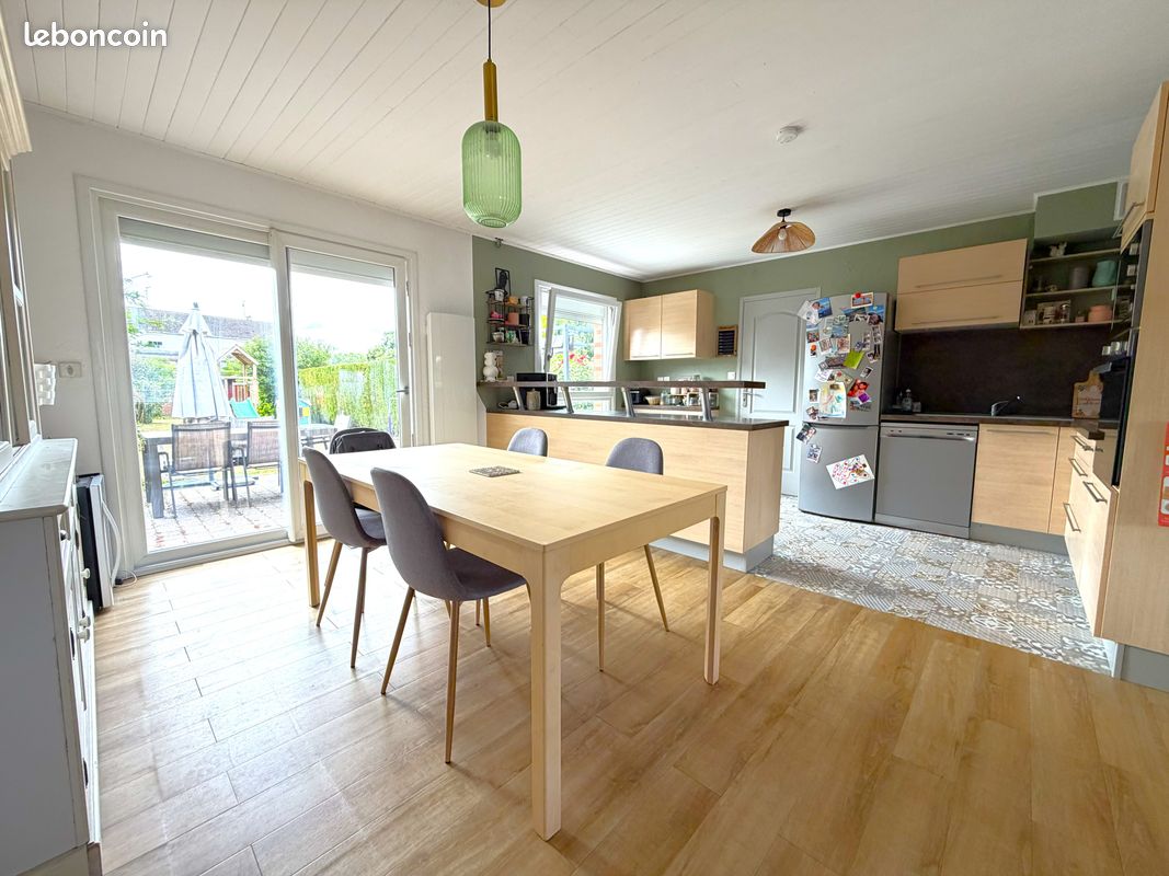 Maison 4 pièces 100 m² · à Annoeullin · 100 m² · 247 000 €