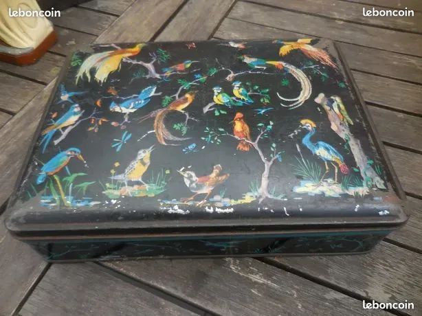 Boîte à Bijoux Ancienne En Métal Lithographié – Motif Oiseaux