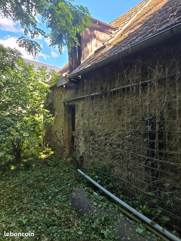 Maison 5 pièces 60 m² · à Valbonnais · 60 m² · 26 000 €