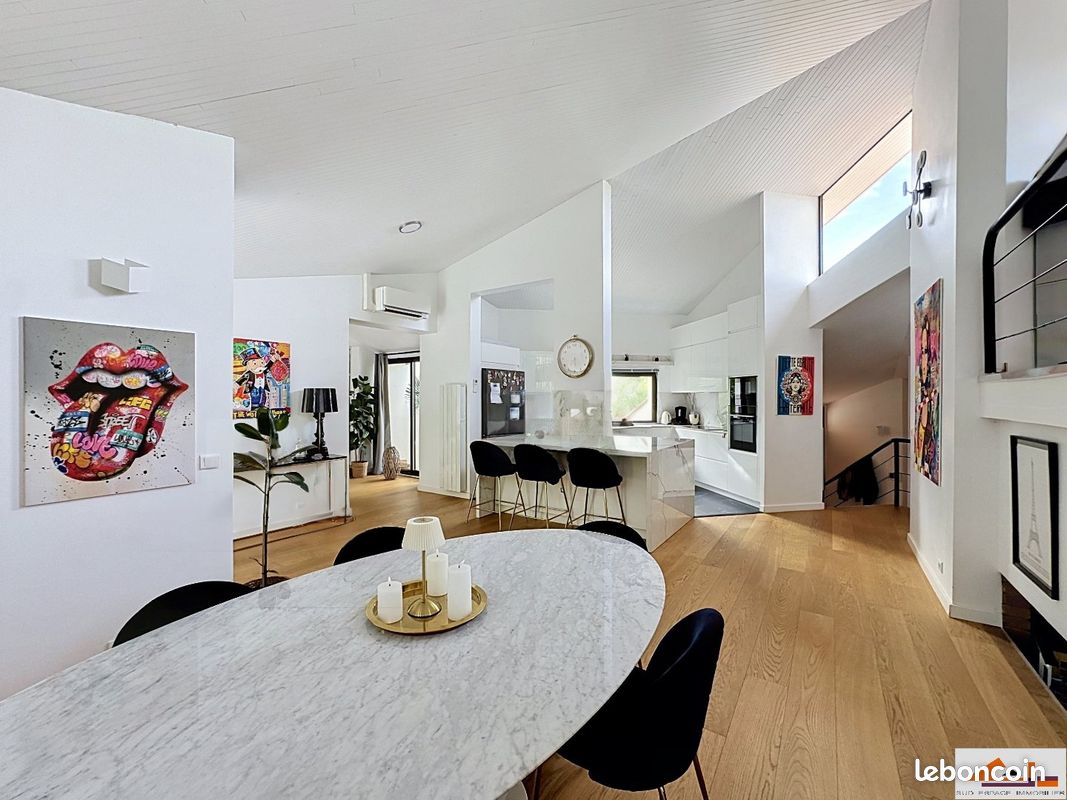 Maison 8 pièces 247 m² · à Vieille-Toulouse · 247 m² · 1 150 000 €