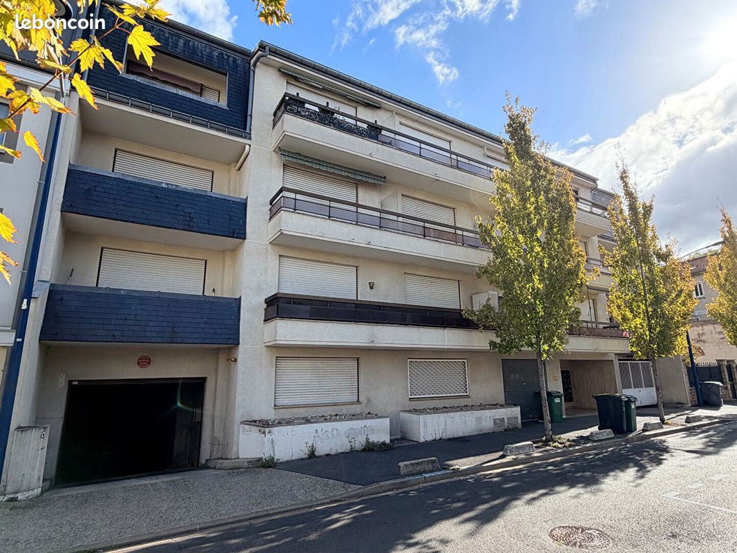 Appartement 2 pièces 45 m² · à Drancy · 45 m² · 180 000 €