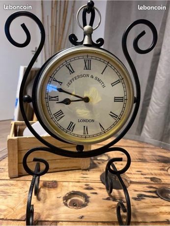 Horloge - Smiths - Bakélite, Bois - Milieu du XXe siècle - Catawiki