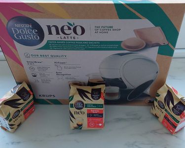 Machine à café Krups Nescafé Dolce connectee Gusto Neo en état